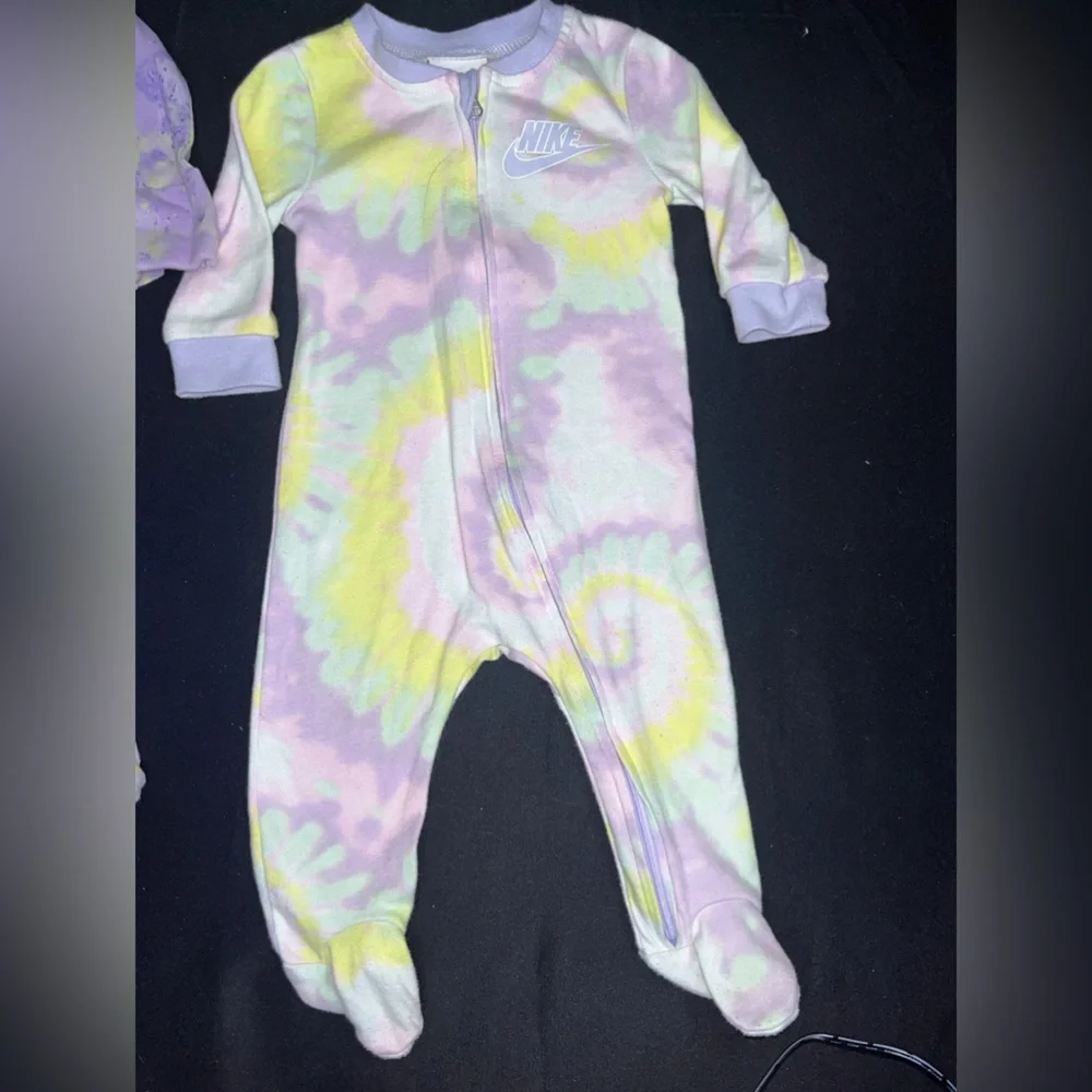 Nike Kids Purple & Yellow Tie-Dye Footed One-Piece Set (2-Pack) Size 6Month - Picture 3 of 4